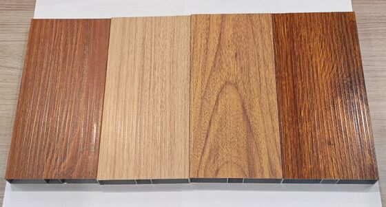 6063 پروفایل های آلومینیومی با دانه های چوبی OAK با بافت سفارشی